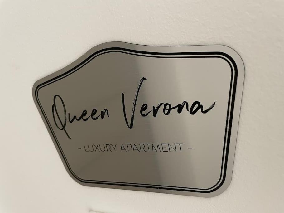 Queen Verona Luxury Apartment Extérieur photo